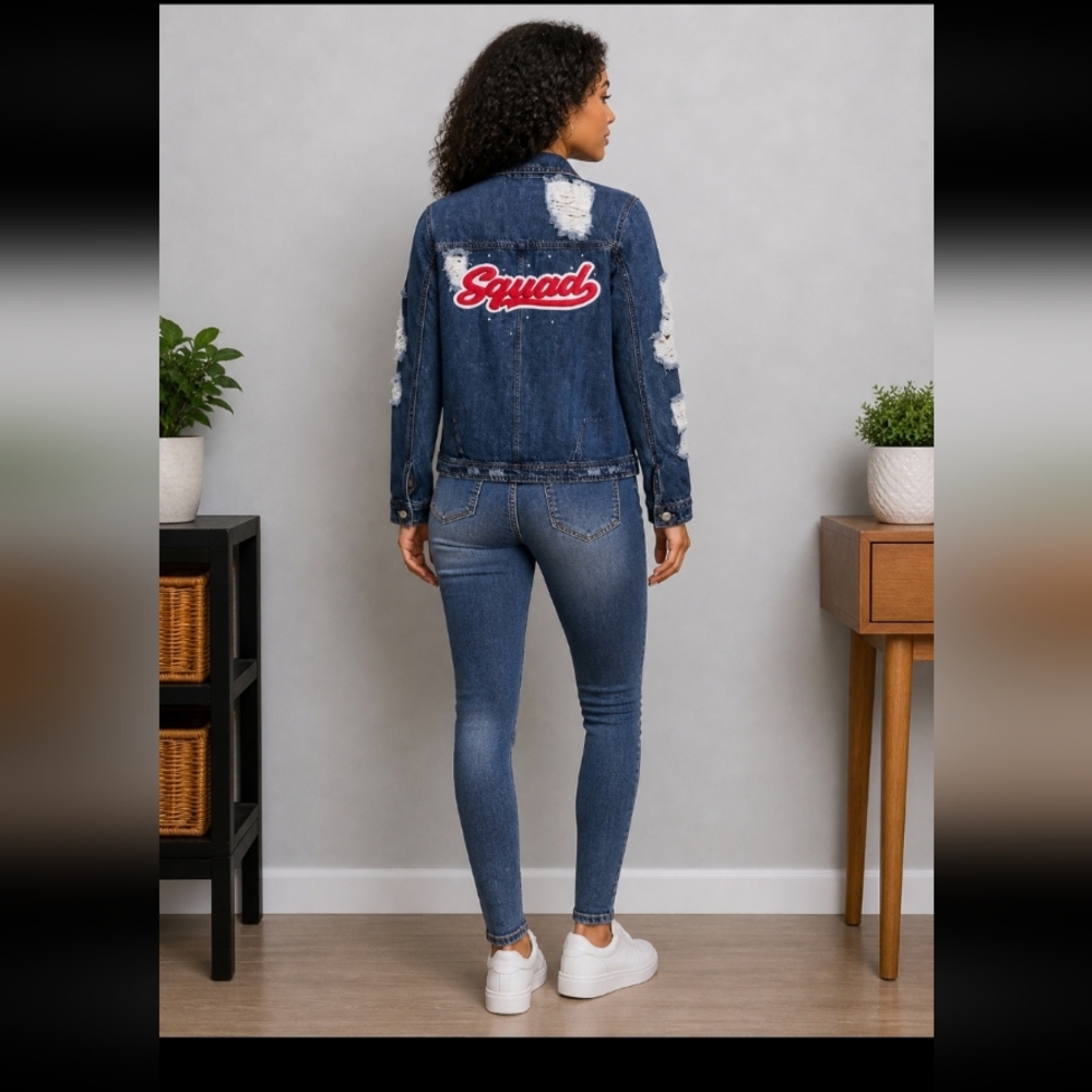 TINSEL Shredded Ripped Distressed Varsity Jean M